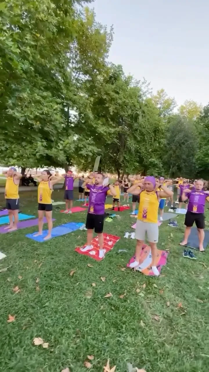 Şu ekibin güzelliği 💛💜 Kaosun görseli