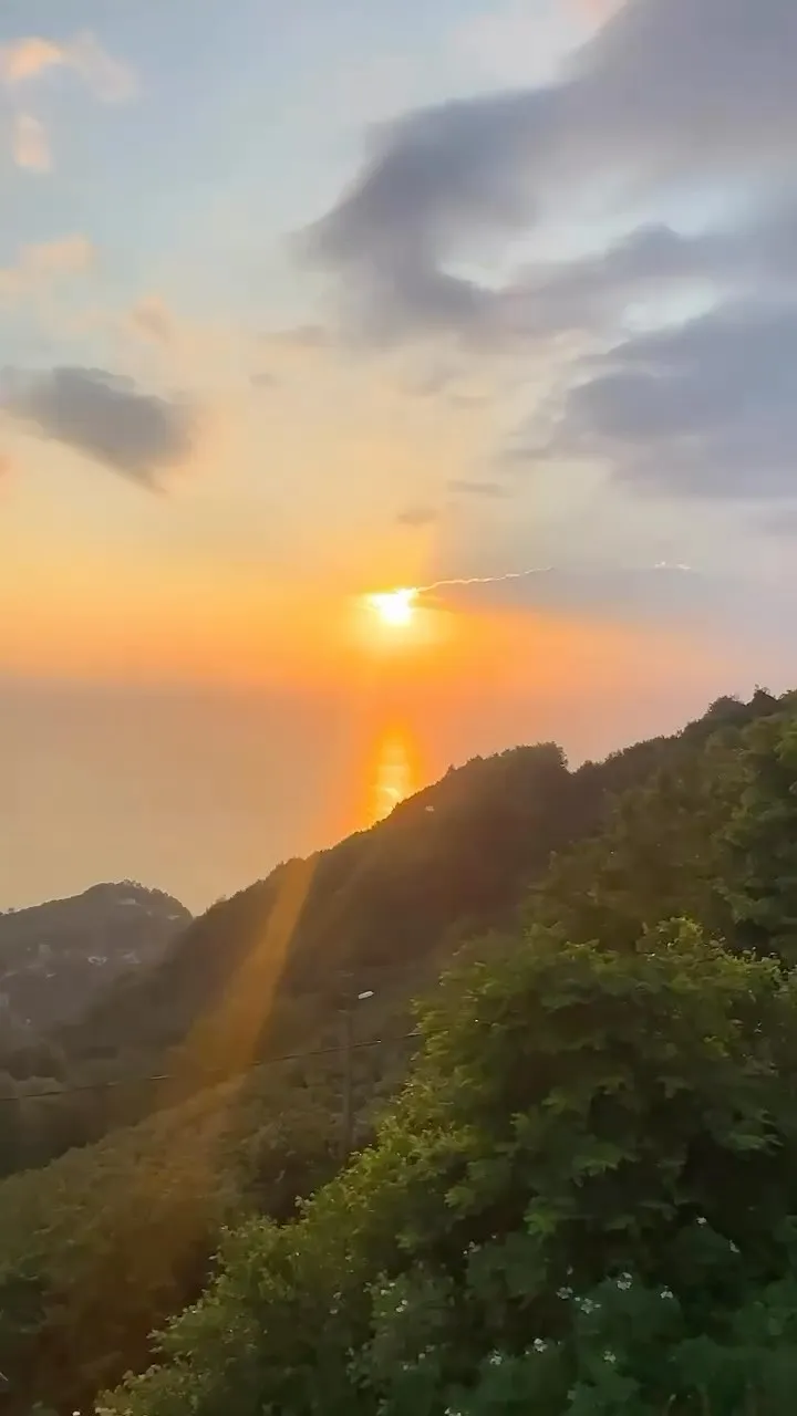 “Yoga fiziksel bir idmandan çok görseli